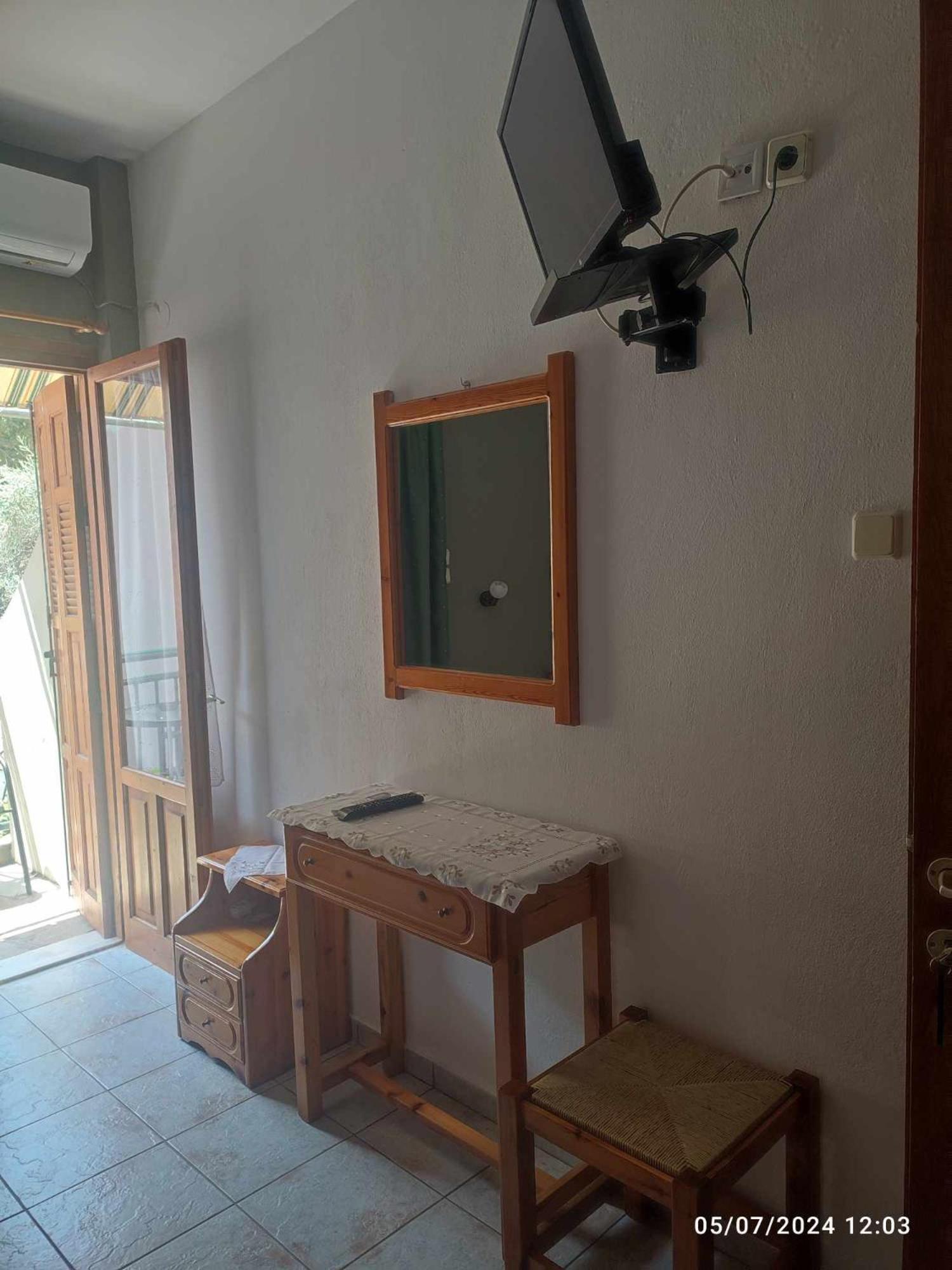 Nissaki Guesthouse Keramidhion Bagian luar foto